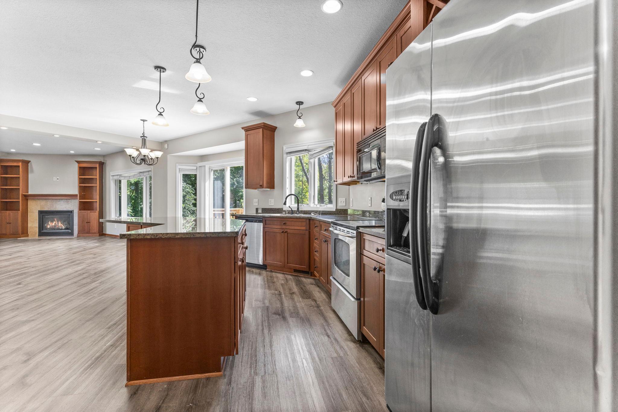 21-web-or-mls-7355 Old Mill Rd-95.jpg
