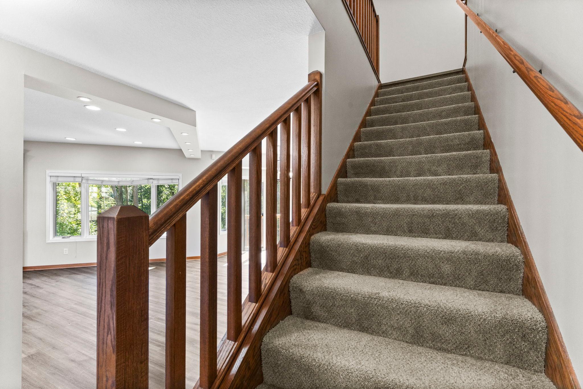 57-web-or-mls-7355 Old Mill Rd-190.jpg