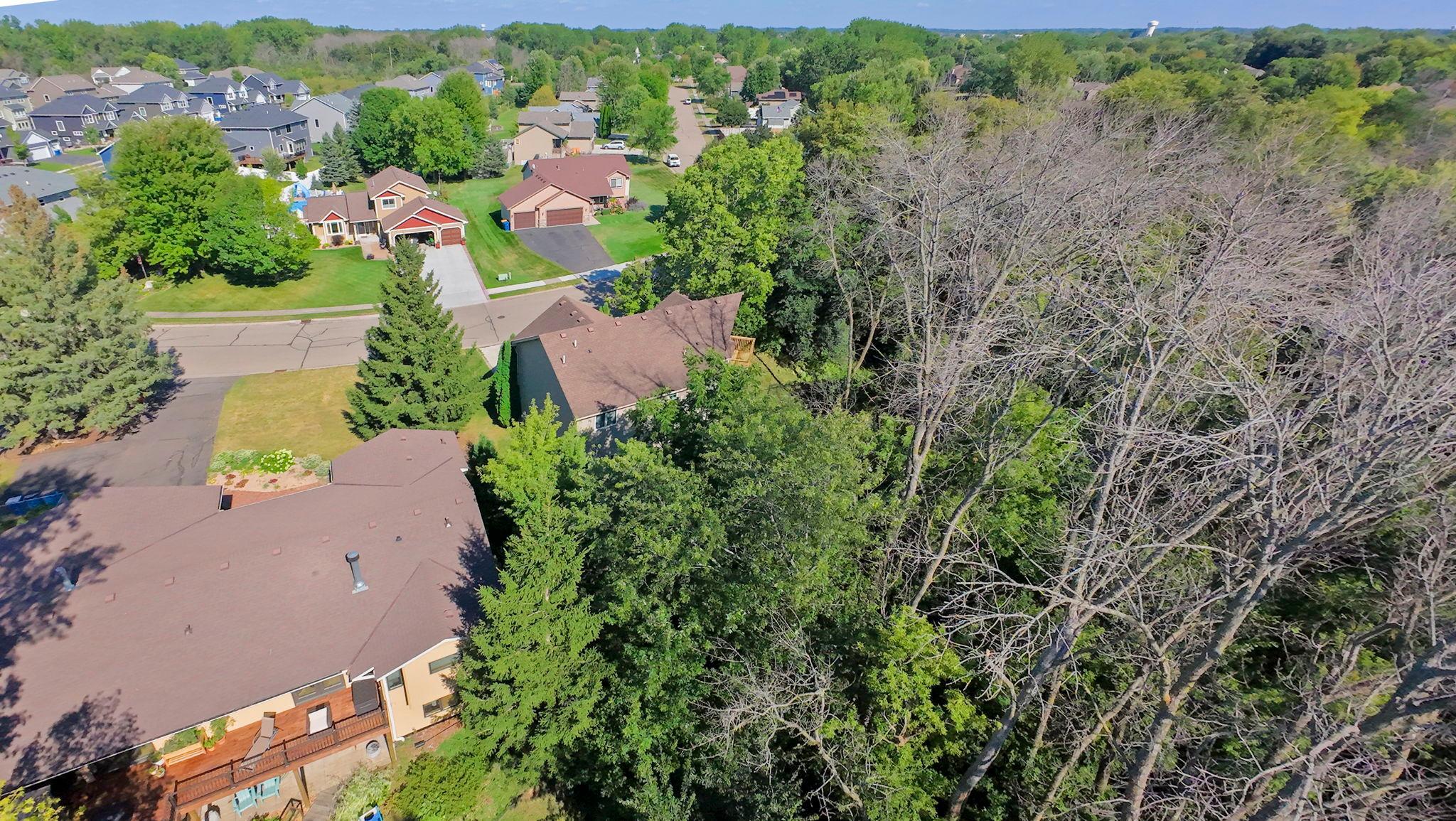 79-web-or-mls-7355 Old Mill Rd Drones-3.jpg