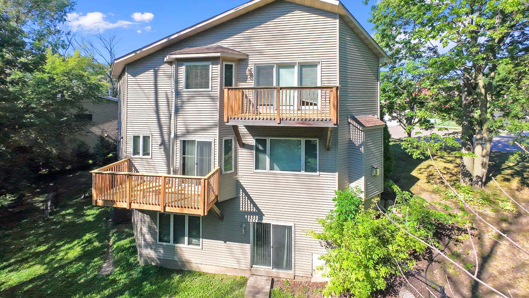 75-web-or-mls-7355 Old Mill Rd Drones-15.jpg
