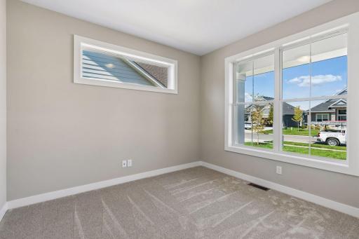 15453 111th Avenue N, Osseo, MN 55369