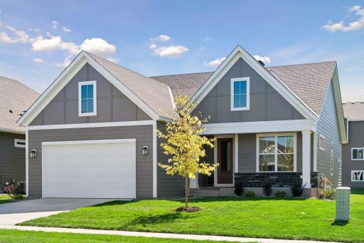 15453 111th Avenue N, Osseo, MN 55369