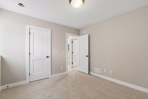 15453 111th Avenue N, Osseo, MN 55369