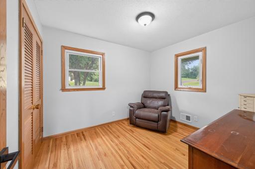 3249 Scott Avenue N, Minneapolis, MN 55422