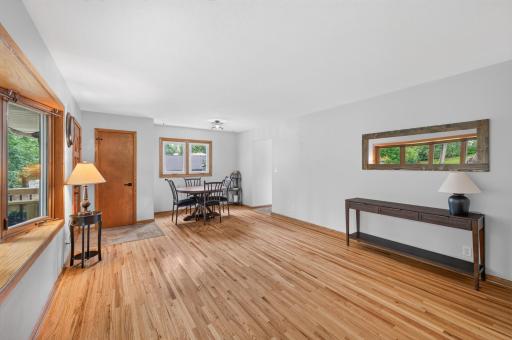 3249 Scott Avenue N, Minneapolis, MN 55422