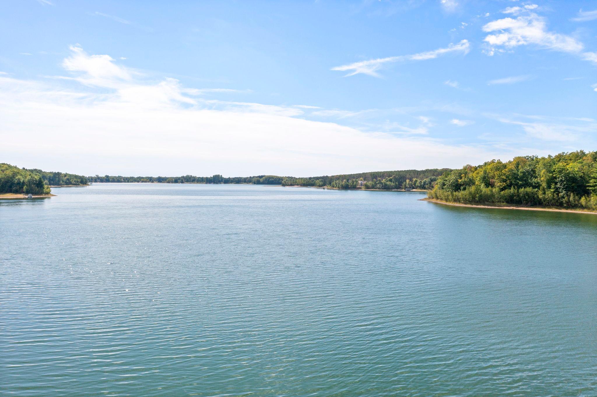 Silver Lake - 331 Acre / 91' Depth