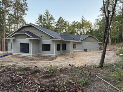 13960 Hilltop Drive NE, Bemidji, MN 56601