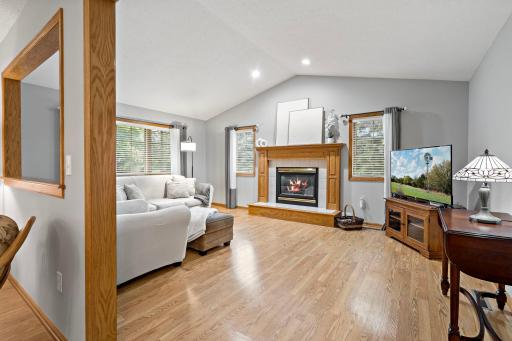 8541 Inverness Lane N, Minneapolis, MN 55443