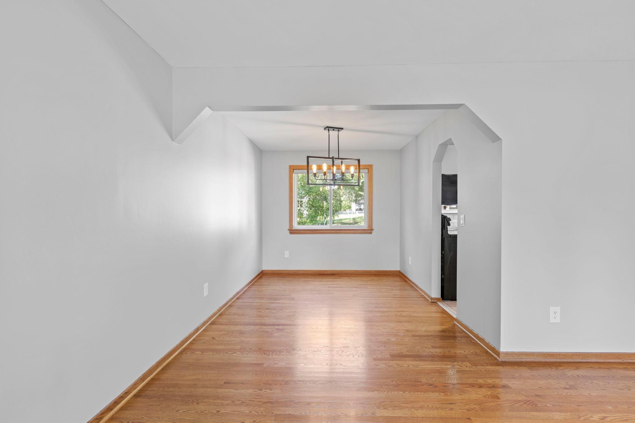 22-web-or-mls-4645 Orchid Ln N-84.jpg