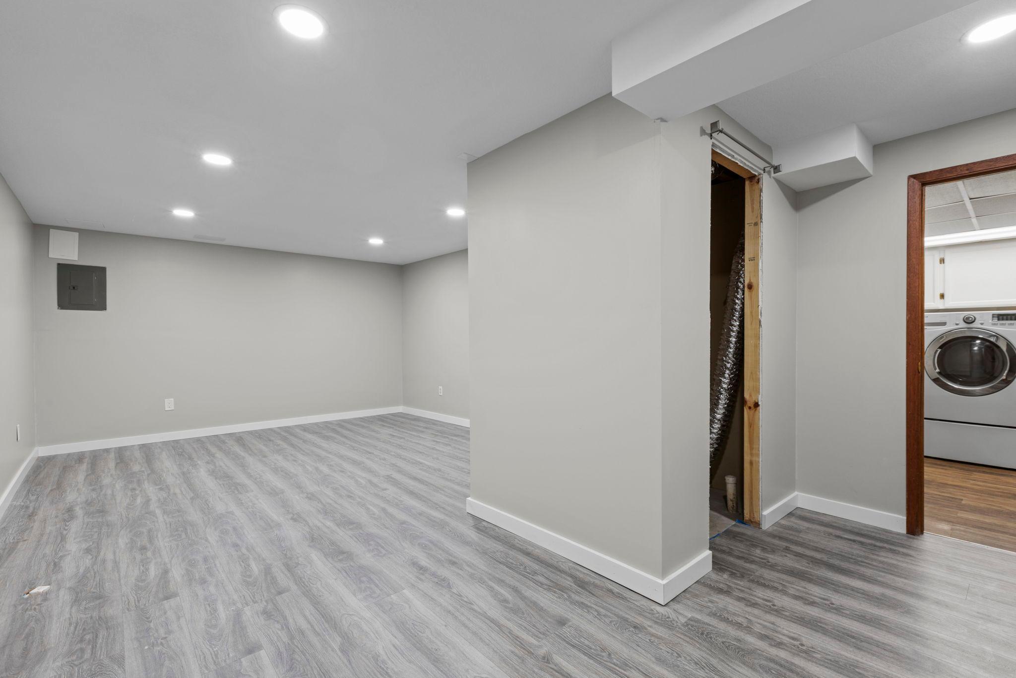 44-web-or-mls-4645 Orchid Ln N-209.jpg