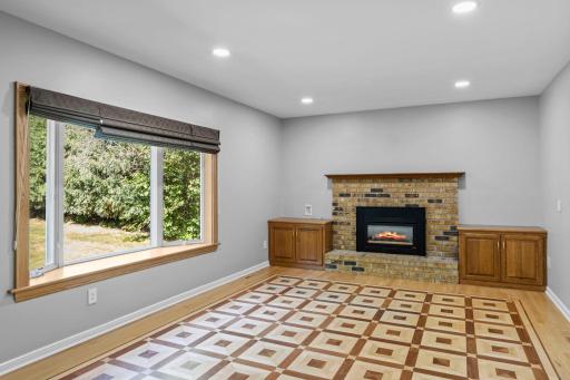 4645 Orchid Lane N, Plymouth, MN 55446