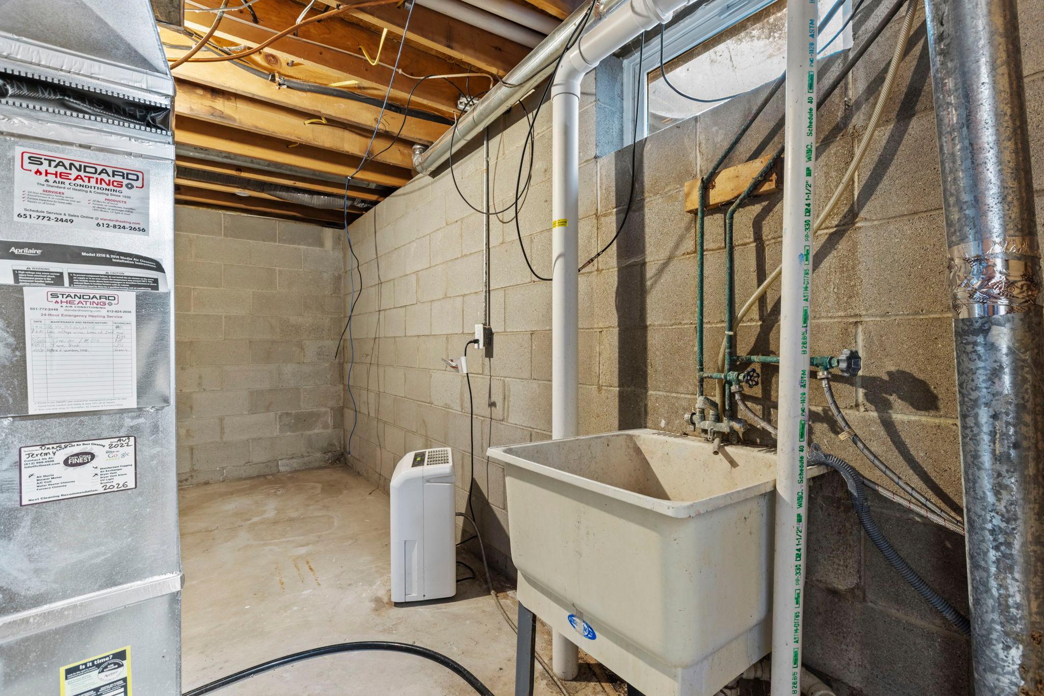 48-web-or-mls-4645 Orchid Ln N-224.jpg