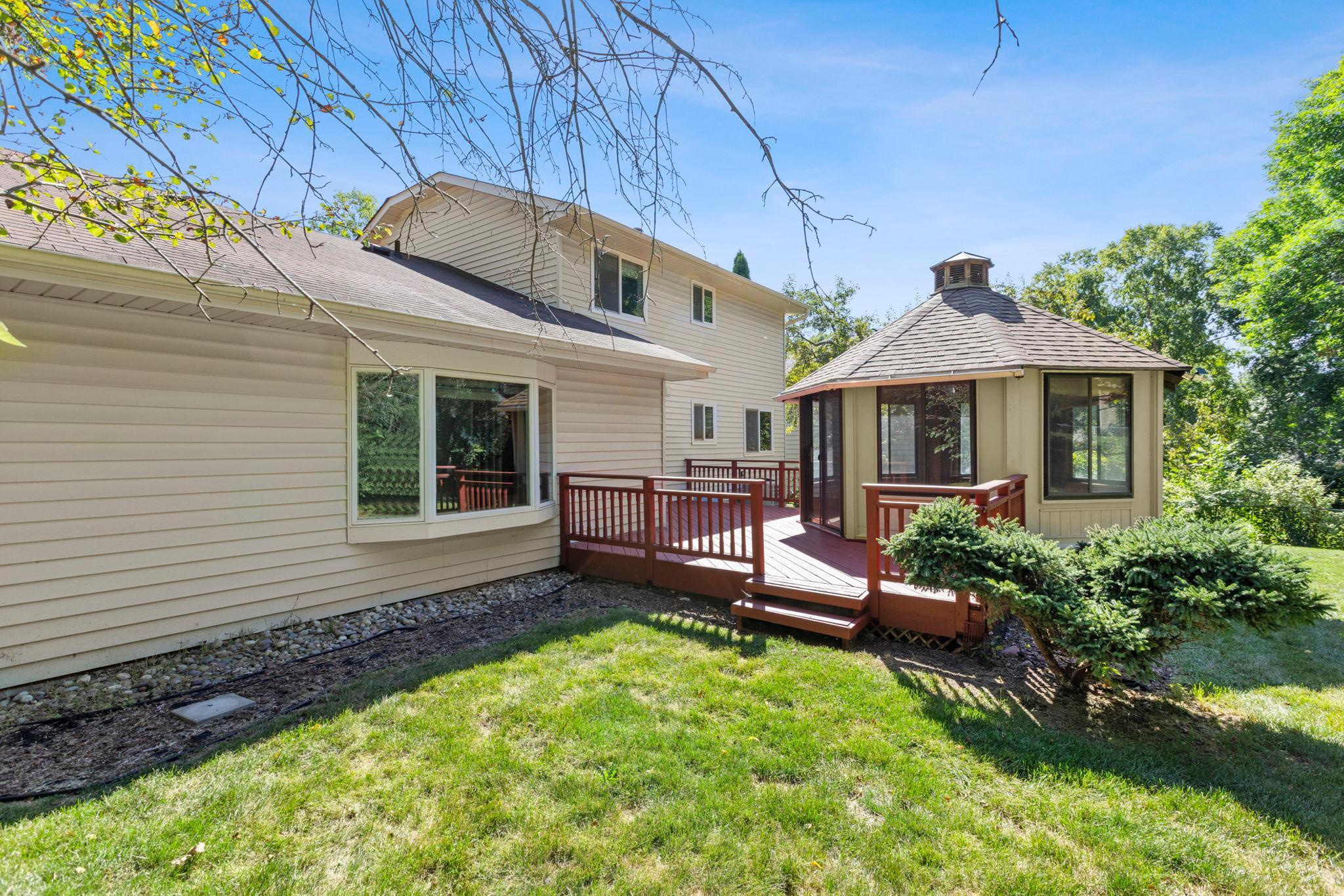 61-web-or-mls-4645 Orchid Ln N-183.jpg