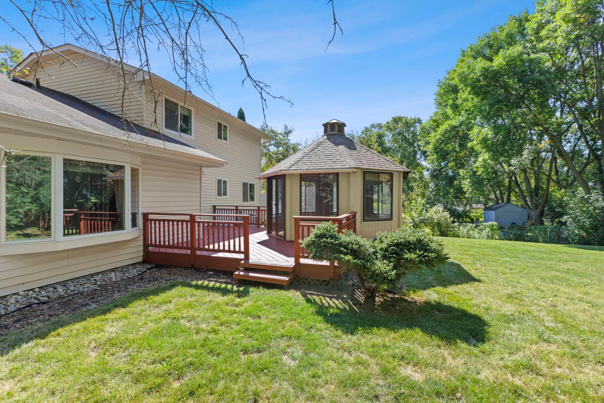 62-web-or-mls-4645 Orchid Ln N-189.jpg