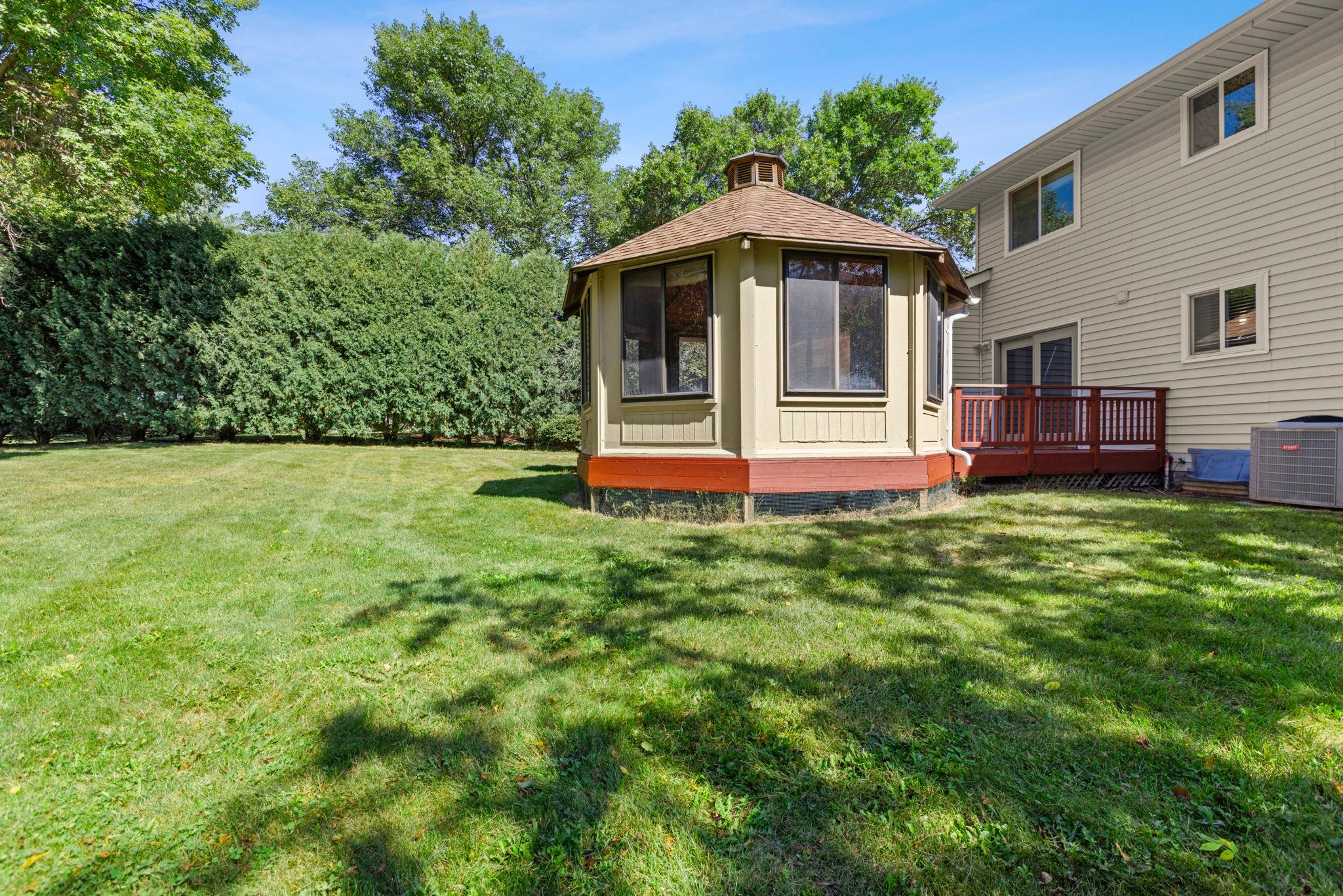 60-web-or-mls-4645 Orchid Ln N-179.jpg
