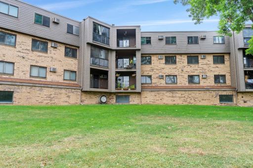 1000 41st Avenue NE, 315, Columbia Heights, MN 55421