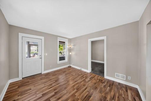 423 W Mark Street, Winona, MN 55987