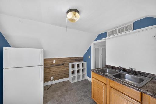 423 W Mark Street, Winona, MN 55987