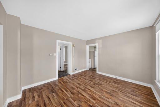 423 W Mark Street, Winona, MN 55987