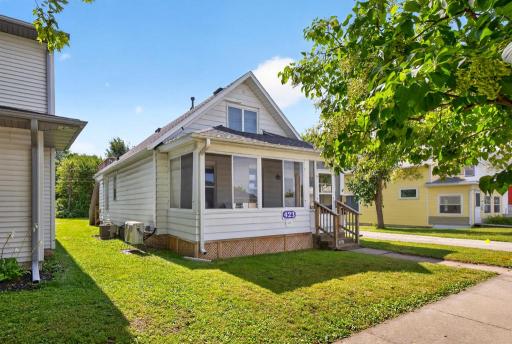 423 W Mark Street, Winona, MN 55987