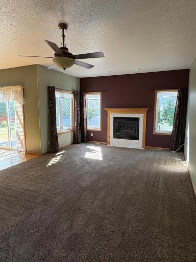 1928 33rd Street S, Moorhead, MN 56560