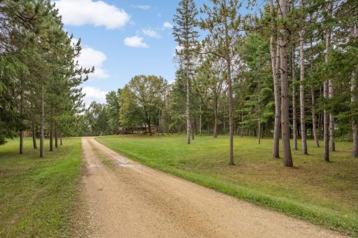 13963 Tomahawk Drive S, Afton, MN 55001
