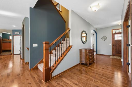 10406 Florida Avenue N, Brooklyn Park, MN 55445