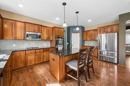 10406 Florida Avenue N, Brooklyn Park, MN 55445