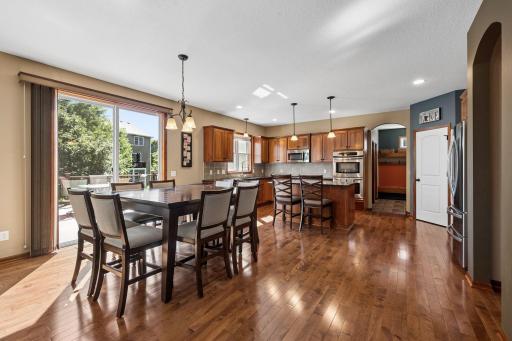 10406 Florida Avenue N, Brooklyn Park, MN 55445