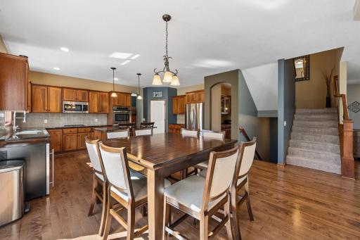 10406 Florida Avenue N, Brooklyn Park, MN 55445