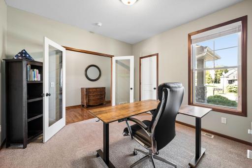 10406 Florida Avenue N, Brooklyn Park, MN 55445