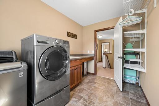 10406 Florida Avenue N, Brooklyn Park, MN 55445