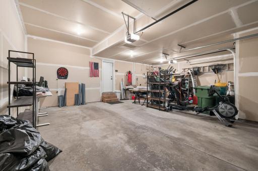 10406 Florida Avenue N, Brooklyn Park, MN 55445