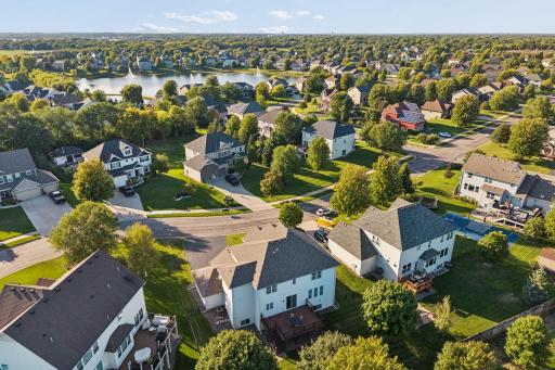 10406 Florida Avenue N, Brooklyn Park, MN 55445