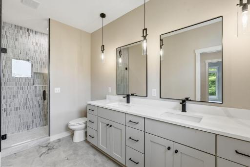 538 Chapman Hills Court, Hudson, WI 54016
