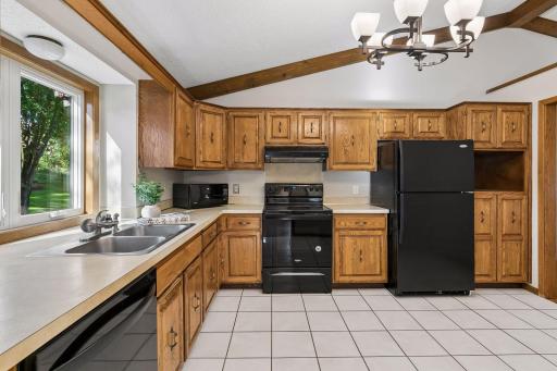 7890 Upper 139th Court, Apple Valley, MN 55124