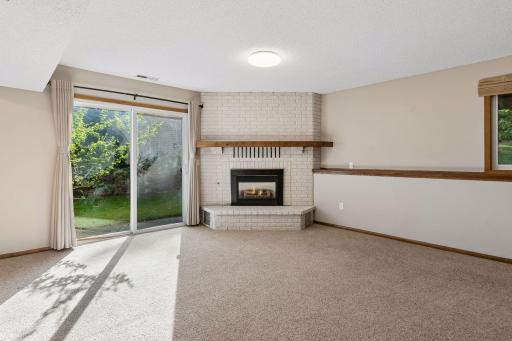 7890 Upper 139th Court, Apple Valley, MN 55124