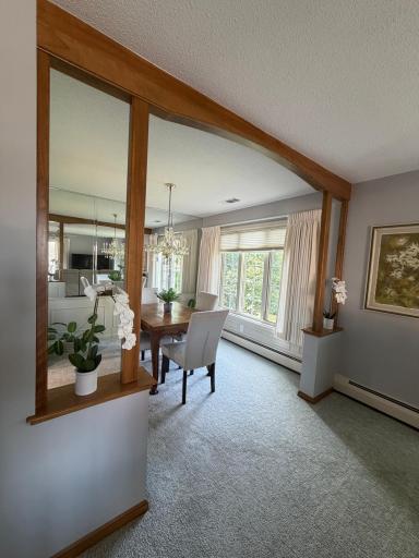Dining room 1.jpeg