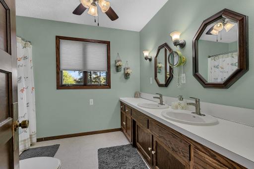 5542 140th Street, Milaca, MN 56353