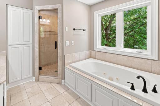 1525 6th Avenue N, Orono, MN 55356