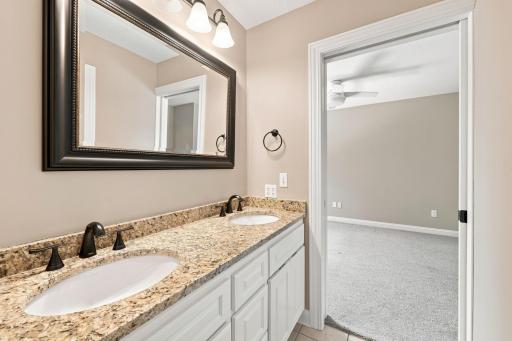 1525 6th Avenue N, Orono, MN 55356