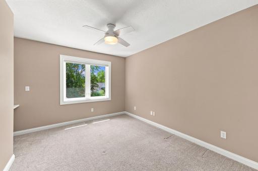 1525 6th Avenue N, Orono, MN 55356