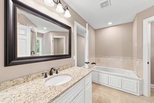 1525 6th Avenue N, Orono, MN 55356
