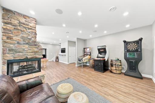 1525 6th Avenue N, Orono, MN 55356