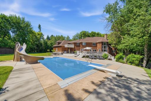 1525 6th Avenue N, Orono, MN 55356