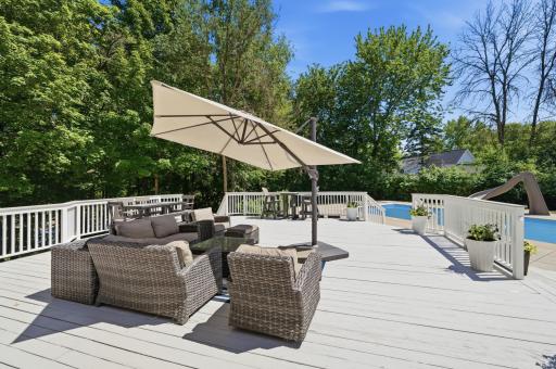 1525 6th Avenue N, Orono, MN 55356