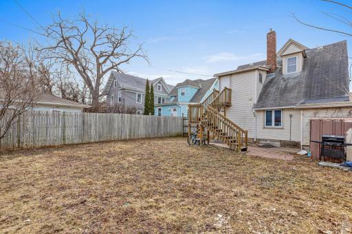 855 Hague Avenue, Saint Paul, MN 55104