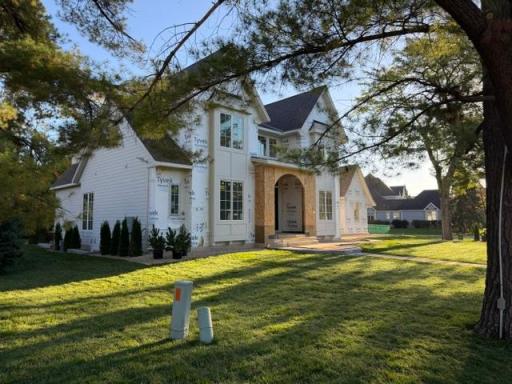 11044 Bell Oaks Estate Road, Eden Prairie, MN 55347