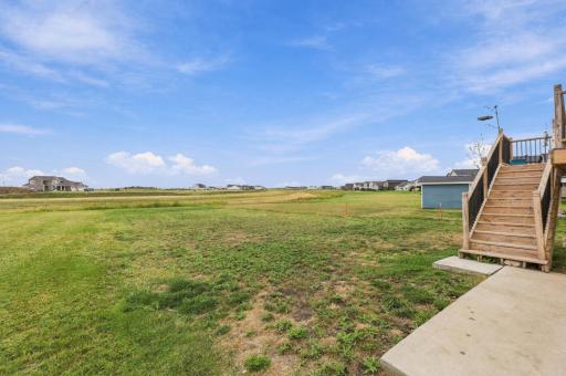 7671 Cub Creek Way, Horace, ND 58047