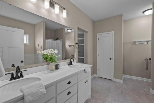6102 Quenroe Avenue NE, Otsego, MN 55330